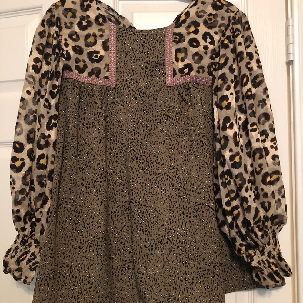 entro Olive and Leopard Print Mixed-Pattern Blouse
